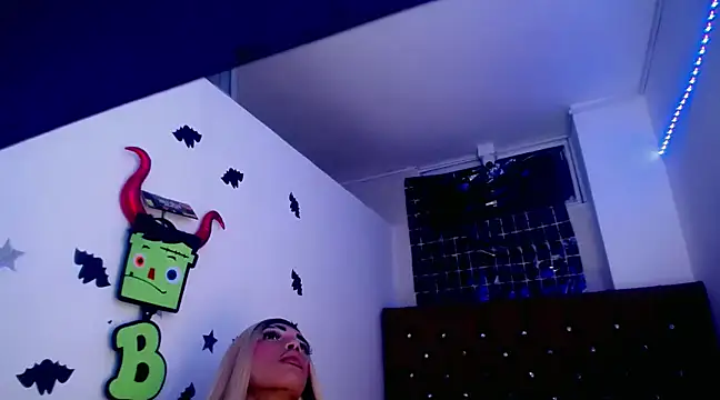 Snapshot of angelinebigcock chatting on January 24, 7:07 pm angelinebigcock online show from January 24, 7:07 pm