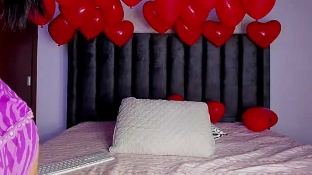 paulina soto online show from February 16, 10:00 am