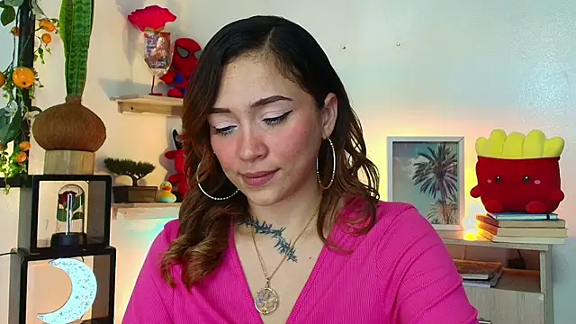 Snapshot of alisson_zafiro_ chatting on May 20, 3:24 am alisson zafiro online show from May 20, 3:24 am