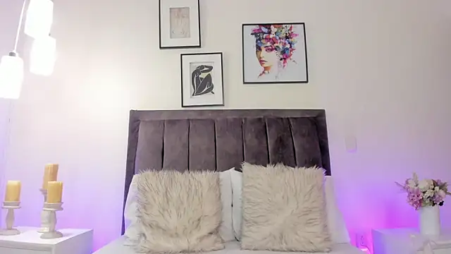 helen mooree online show from March 12, 12:44 pm