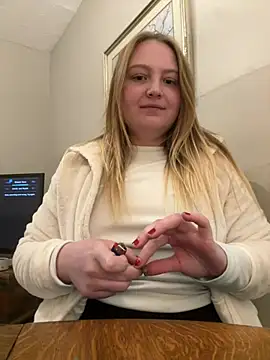 PhatAssBlond online show from January 8, 9:34 pm