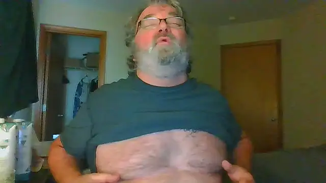 Snapshot of Doherty10 chatting on May 14, 6:15 pm Doherty10 online show from May 14, 6:15 pm