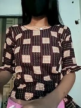 Snapshot of Raya-Moni chatting on November 14, 1:54 pm Raya-Moni online show from November 14, 1:54 pm