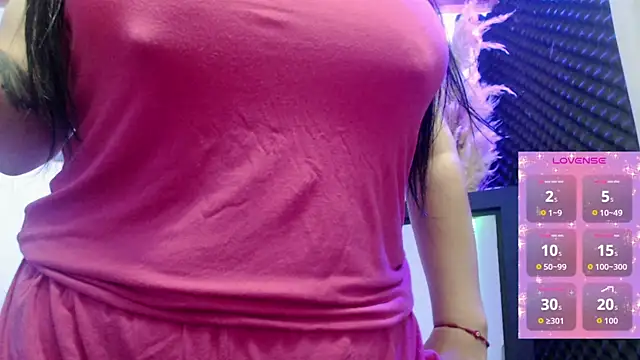 Donniia online show from March 1, 10:45 pm