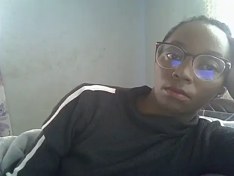 ElianeHot online show from June 30, 7:53 am