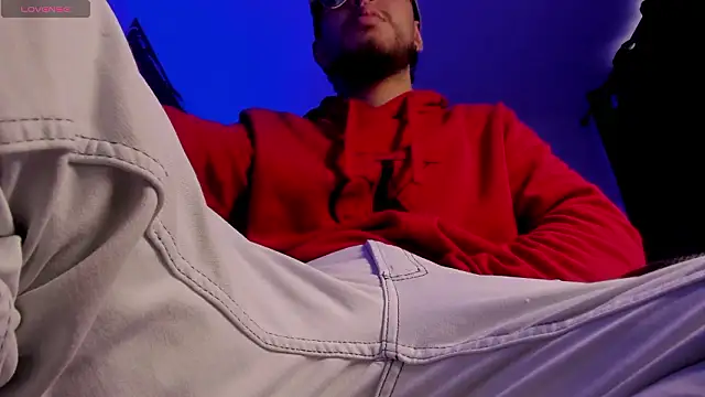 s sven03 online show from February 21, 10:33 pm