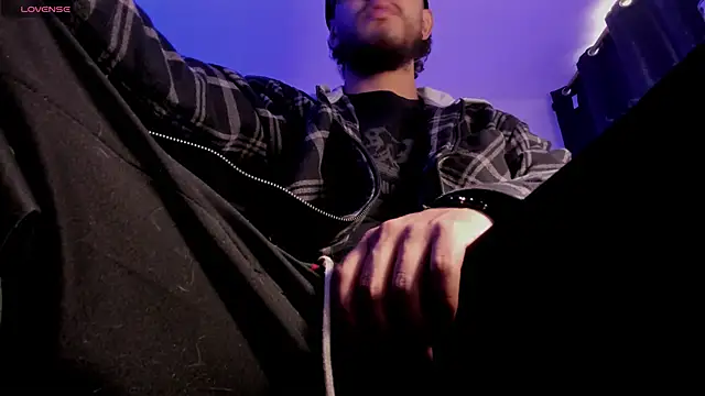 s sven03 online show from March 29, 9:15 pm