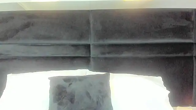 Snapshot of MiaStor chatting on March 13, 5:39 pm MiaStor online show from March 13, 5:39 pm