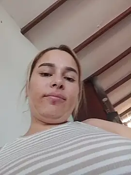Snapshot of Amelia1_ chatting on May 31, 4:58 pm Amelia1 online show from May 31, 4:58 pm