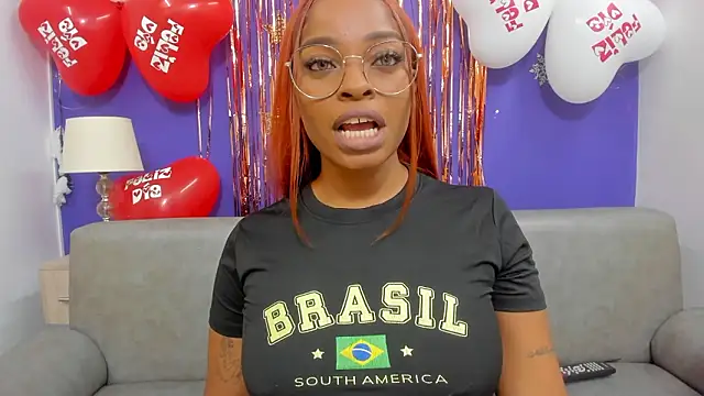 Snapshot of ShantalGomes chatting on February 13, 8:05 pm ShantalGomes online show from February 13, 8:05 pm