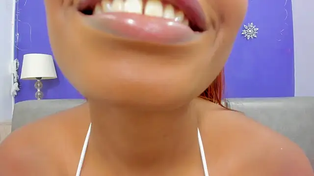 Snapshot of ShantalGomes chatting on June 9, 8:09 pm ShantalGomes online show from June 9, 8:09 pm