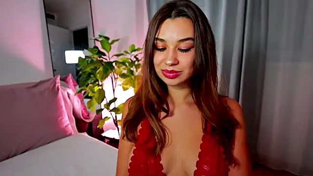 divetagrace online show from October 30, 9:15 pm