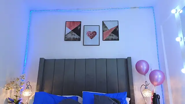 ji ah22 online show from March 5, 11:56 pm