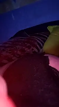 Snapshot of poussychats chatting on February 8, 12:17 am poussychats online show from February 8, 12:17 am