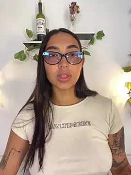 Snapshot of melanieecox chatting on June 14, 5:59 pm melanieecox online show from June 14, 5:59 pm