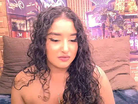 Snapshot of IndianAngel4u chatting on June 19, 9:24 am IndianAngel4u online show from June 19, 9:24 am