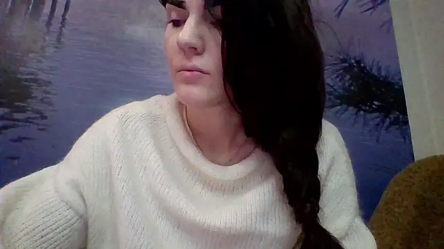 Snapshot of AliceTailor chatting on April 23, 6:14 am AliceTailor online show from April 23, 6:14 am