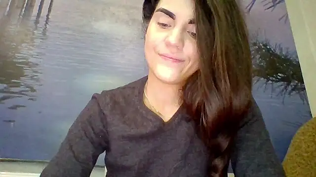 Snapshot of AliceTailor chatting on May 18, 8:03 pm AliceTailor online show from May 18, 8:03 pm