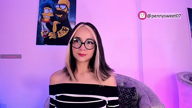 Snapshot of penny_sweett_ chatting on January 28, 2:11 am penny sweett  online show from January 28, 2:11 am