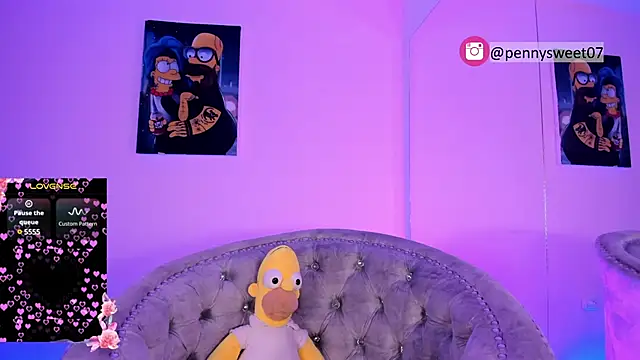 Snapshot of penny_sweett_ chatting on March 8, 2:23 am penny sweett  online show from March 8, 2:23 am