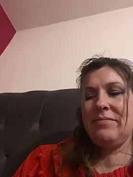 Lwhite1 online show from March 25, 11:44 pm