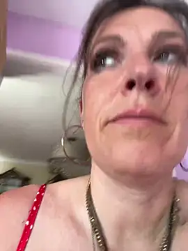Lwhite1 online show from June 25, 3:38 pm