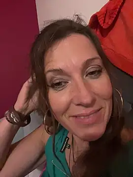 Lwhite1 online show from June 29, 10:54 pm