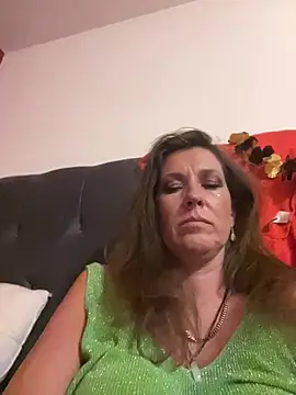 Lwhite1 online show from July 23, 11:02 pm