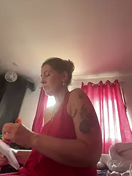 Lwhite1 online show from July 30, 3:22 pm