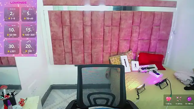 KayleighDreams  online show from March 11, 12:27 am