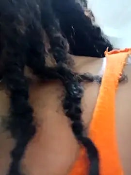 Snapshot of isabellehaynes chatting on February 22, 2:13 am isabellehaynes online show from February 22, 2:13 am