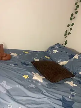 Charlotee  online show from March 5, 6:31 am