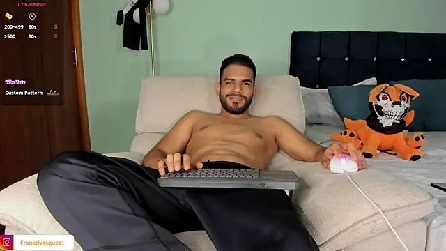 Neganhot  online show from October 29, 1:30 am