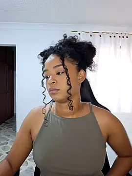 Snapshot of avellanatammy chatting on July 23, 2:48 pm avellanatammy online show from July 23, 2:48 pm