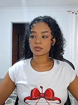 Snapshot of avellanatammy chatting on July 28, 6:53 pm avellanatammy online show from July 28, 6:53 pm