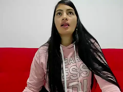 Snapshot of SamanthaBeke chatting on May 2, 2:16 am SamanthaBeke online show from May 2, 2:16 am