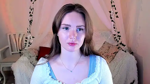 MishkaMe online show from October 12, 2:05 pm