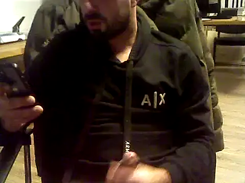 giorgakaci69 online show from January 22, 9:54 pm