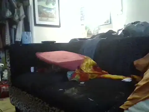 Snapshot of den-rock4u chatting on December 7, 8:05 pm den-rock4u online show from December 7, 8:05 pm