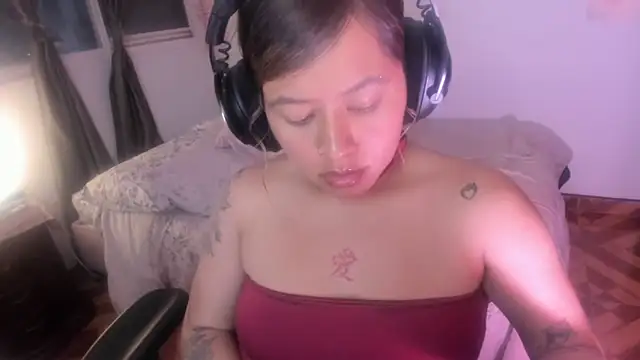 StephaniFox online show from March 10, 1:43 am