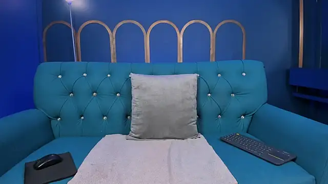 brennastone online show from October 30, 11:00 am