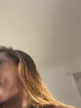 Snapshot of LiliMorganxxx chatting on June 22, 9:34 pm LiliMorganxxx online show from June 22, 9:34 pm