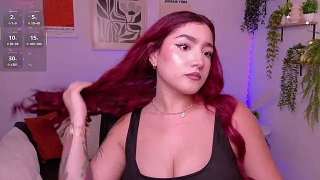 ViolettCastel online show from April 5, 7:00 pm