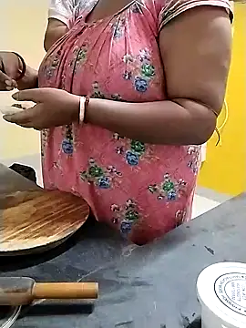 ANUBHABI online show from January 5, 3:55 pm