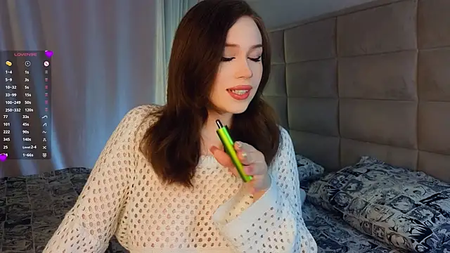 AsteriaHamel online show from March 18, 1:09 pm