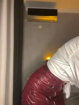 LoveGameSexx online show from March 21, 7:02 pm