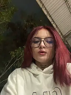 Snapshot of VictoriaRosse_ chatting on July 13, 3:09 am VictoriaRosse online show from July 13, 3:09 am