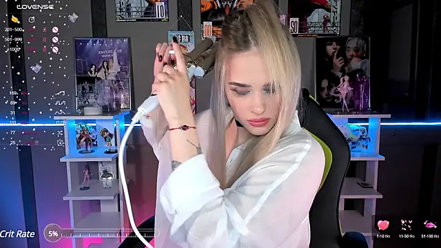 Snapshot of Ellen_Soft chatting on March 7, 5:17 pm Ellen Soft online show from March 7, 5:17 pm