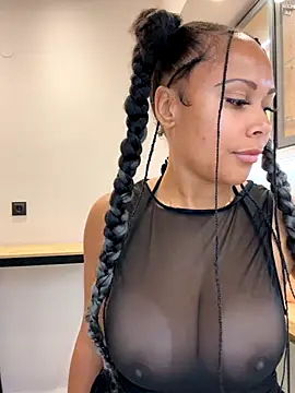 HaileyDiana online show from November 26, 1:45 pm