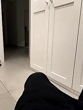 Snapshot of Porkocazzone chatting on January 5, 9:57 pm Porkocazzone online show from January 5, 9:57 pm